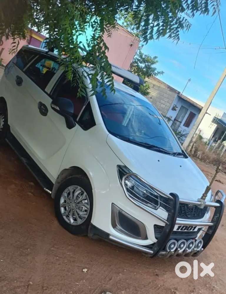 Mahindra Marazzo Diesel 2019