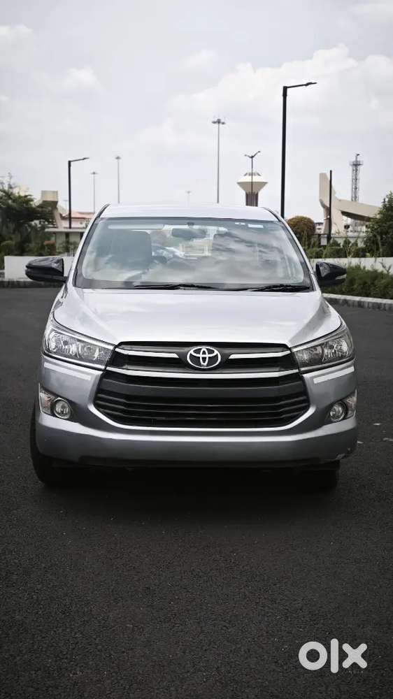 Toyota Innova Crysta 2016 (taxi)