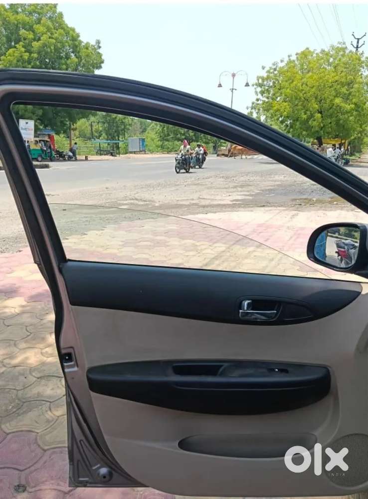 Hyundai I20 Magna, 2013, Petrol