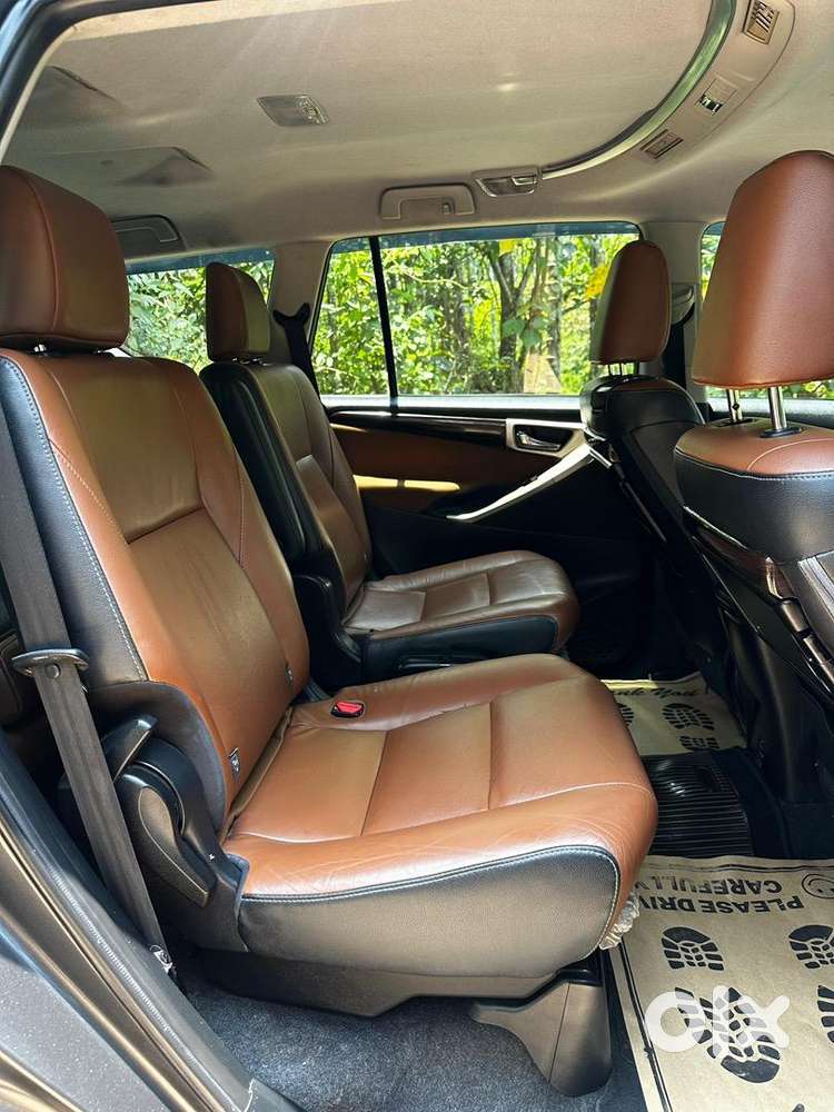 Toyota Innova Crysta 2016 Diesel 163000 Km Driven