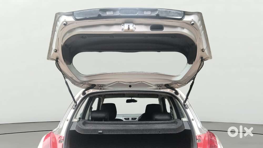 Maruti Suzuki Swift Vvt Vxi, 2013, Petrol