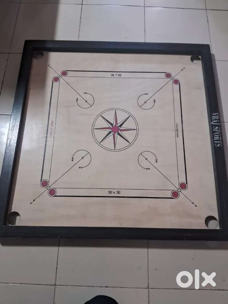 This carrom is 30×30