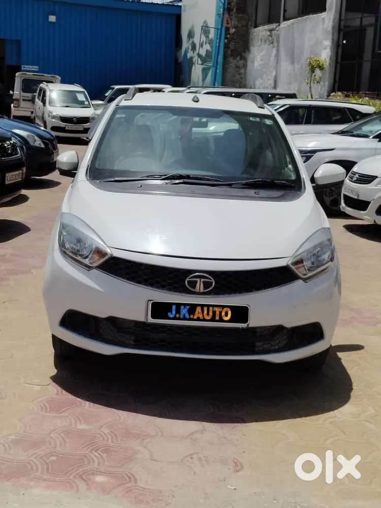 Tata Tiago 1.2 Revotron Xt, 2018, Petrol
