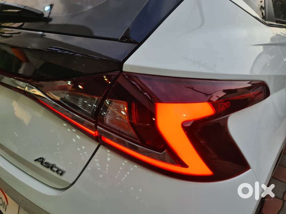 Hyundai I20 Asta (o) 1.0 Turbo Dct, 2022, Petrol