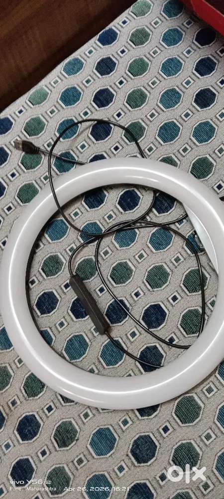 Ring light with various different colours