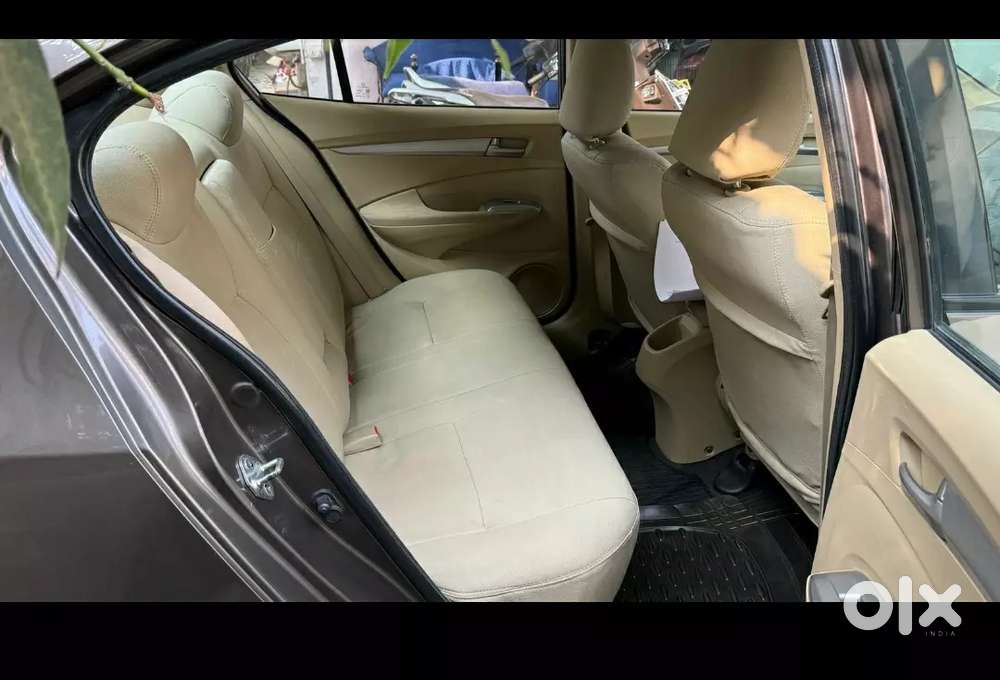 Honda City Zx 2011 Petrol_ Automatic Version