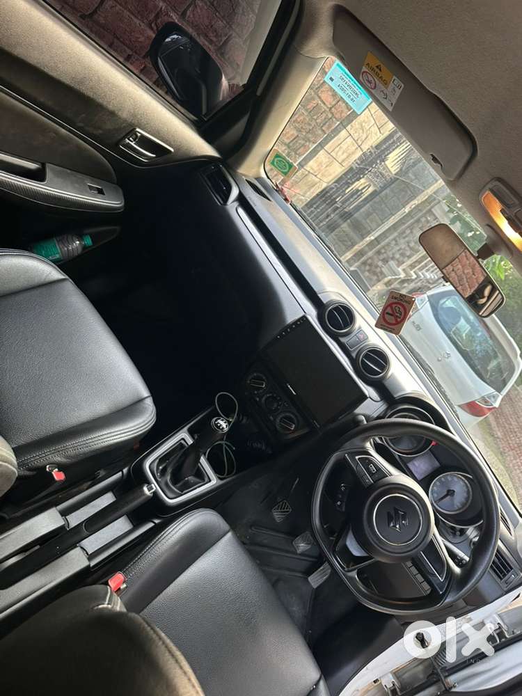 Maruti Suzuki Swift Petrol 2024