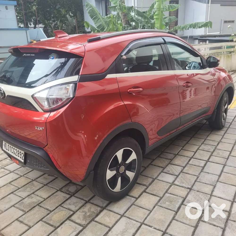 Tata Nexon Xza+ Turbo 110 Ps, 2018 Petrol 34129 Km Driven.
