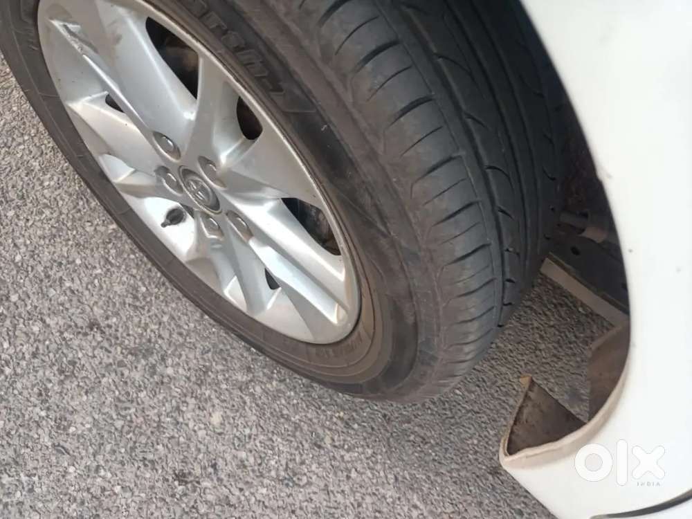 Toyota Innova Crysta 2019 Diesel 178000 Km Driven