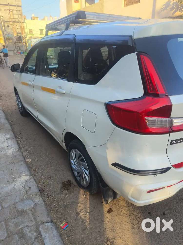 Maruti Suzuki Ertiga Cng 2019 Model