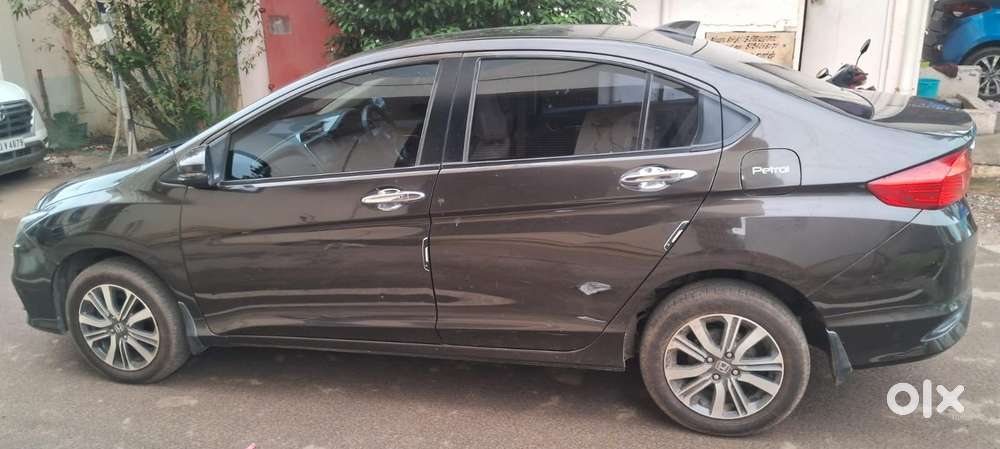 Honda City V Mt Exclusive, 2022, Petrol