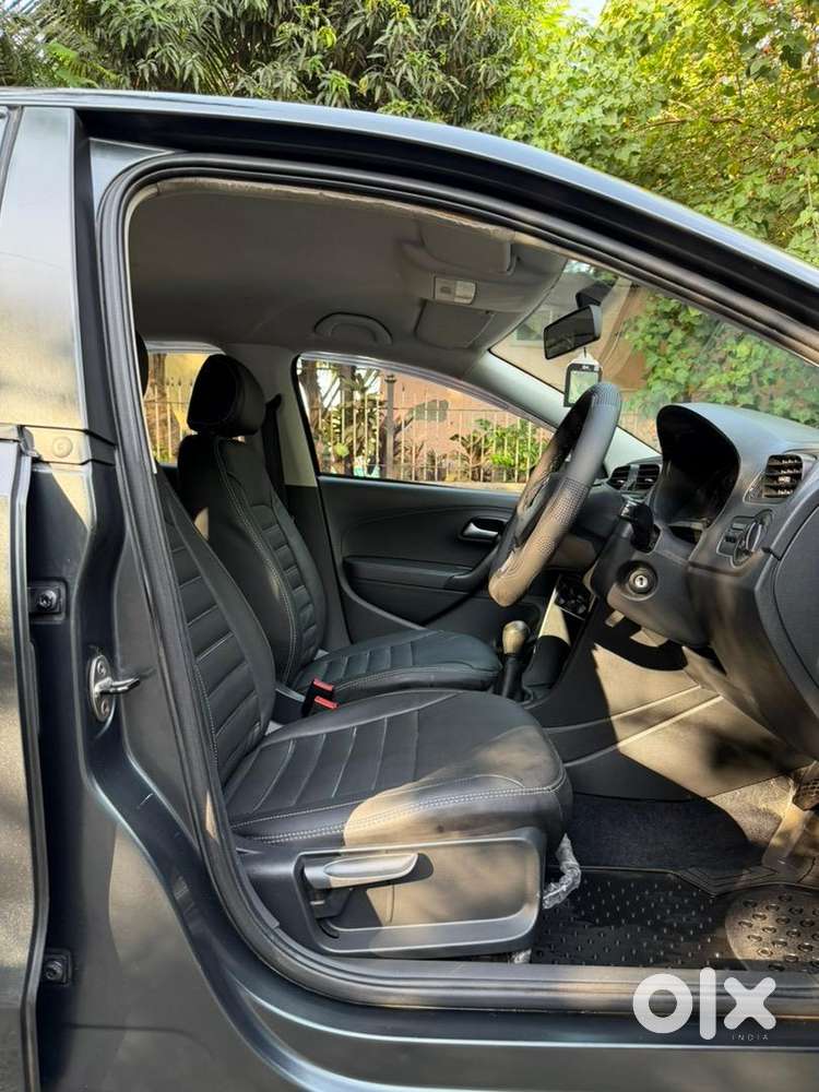 Volkswagen Polo Comfortline 2015 Cng  Well Maintained