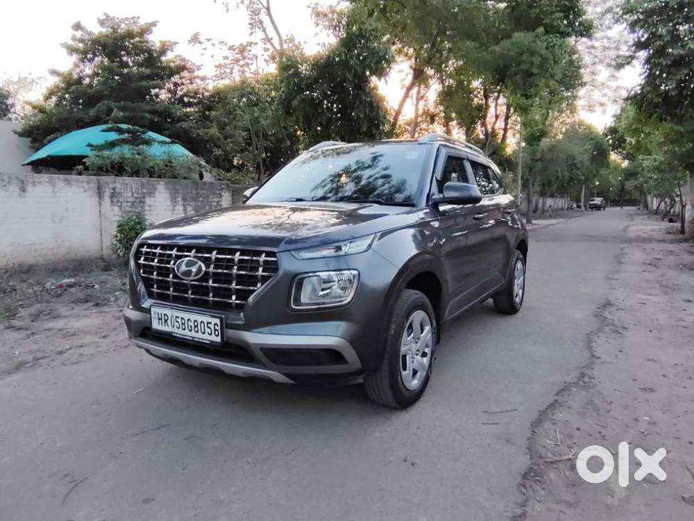 Hyundai Venue S Mt 1.2 Kappa, 2022, Petrol
