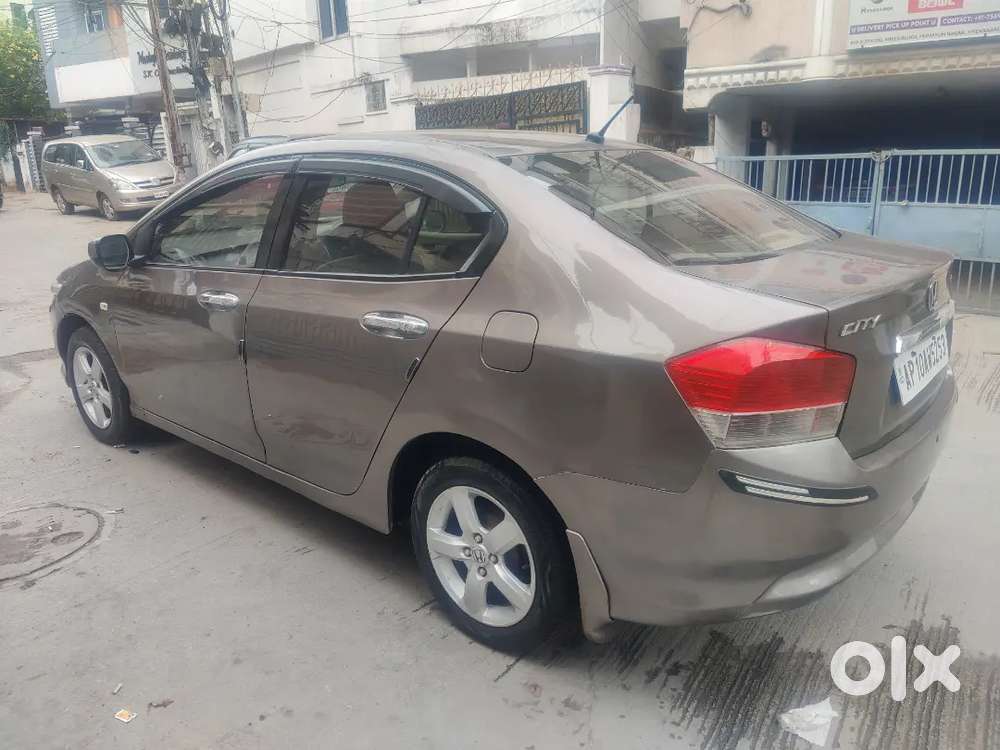 Honda City V Mt 2011 In Excellent Condition