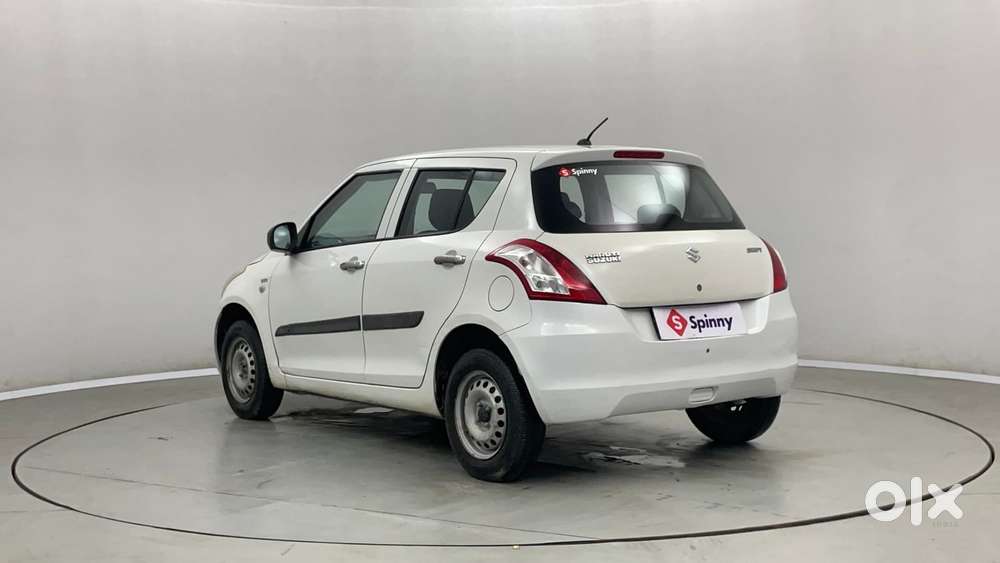 Maruti Suzuki Swift 1.2 Lxi (o), 2017, Petrol