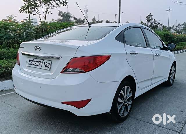 Hyundai Verna [ ] Fluidic 4s 1.6 Vtvt Sx At, 2015, Petrol