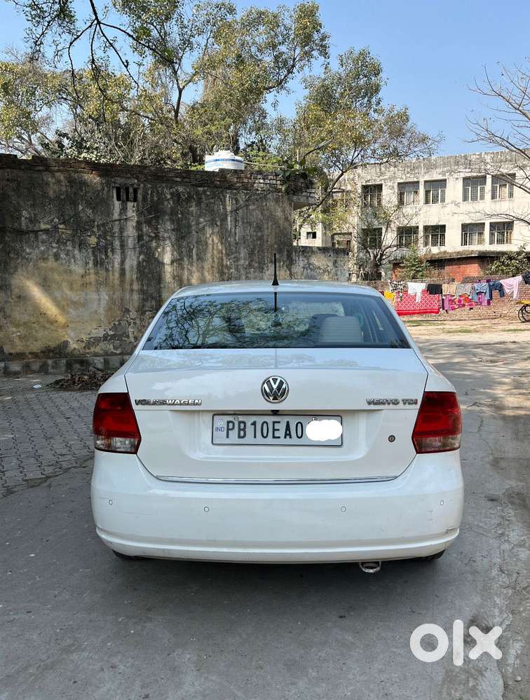 Volkswagen Vento 2010-2013 New Diesel Highline, 2012, Diesel