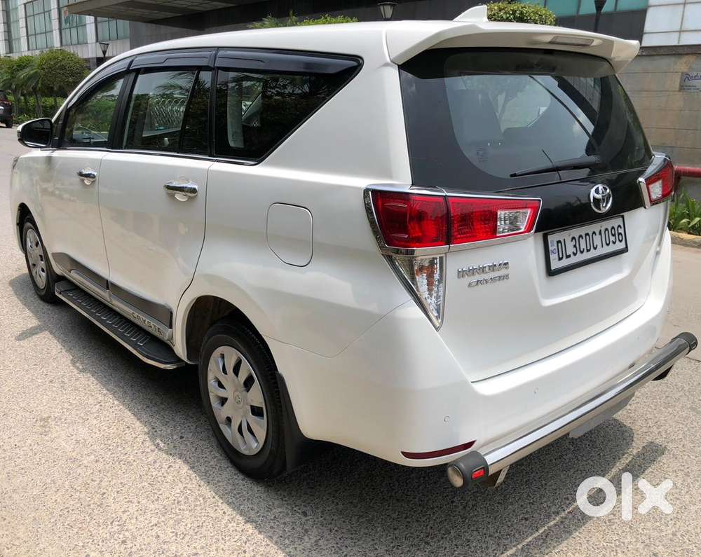 Toyota Innova Crysta 2.4 G Plus Mt 8 Str, 2025, Diesel