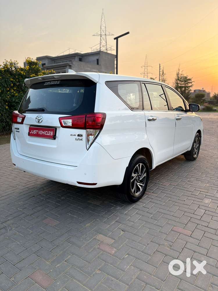 Toyota Innova Crysta [2020-ongoing] 2.4 Gx 7 Str, 2021, Diesel