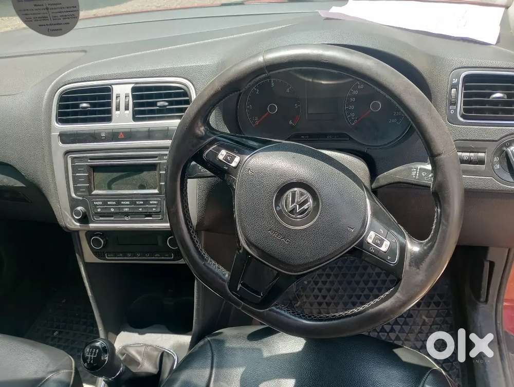 Volkswagen Crosspolo 2015 Diesel 100000 Km Driven Well Maintained,