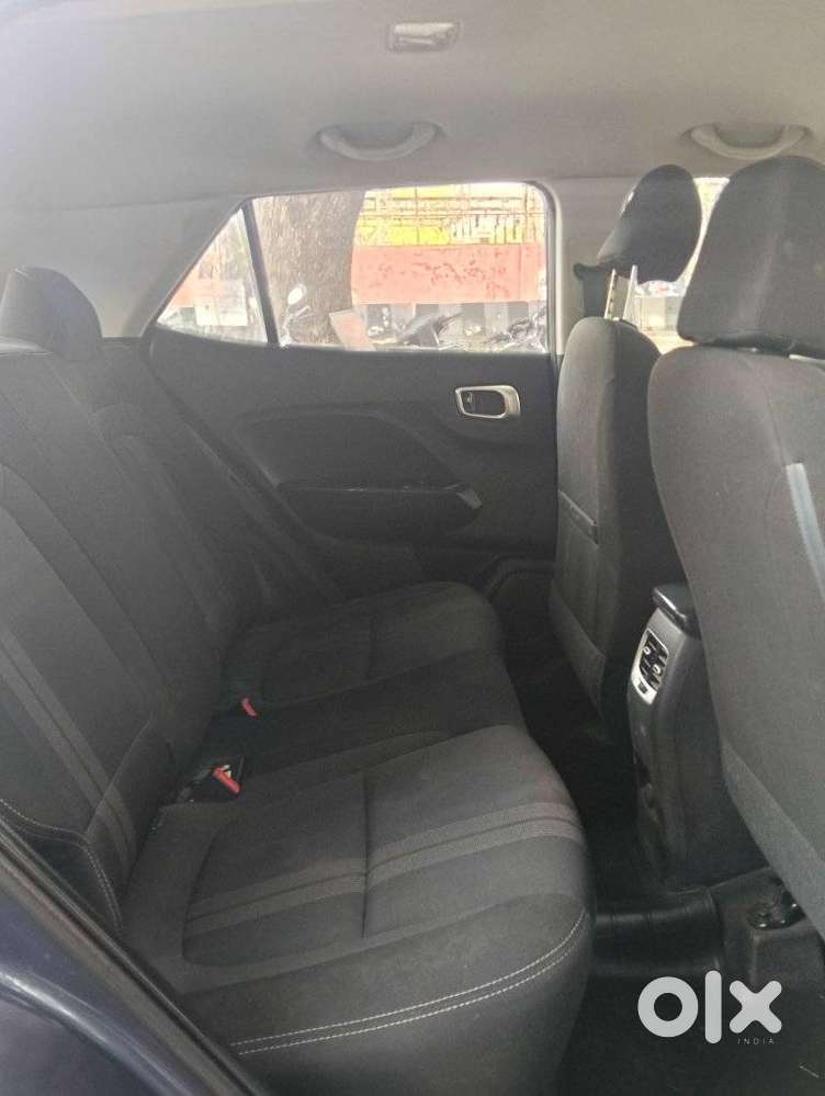 Hyundai Venue S Turbo, 2019, Petrol