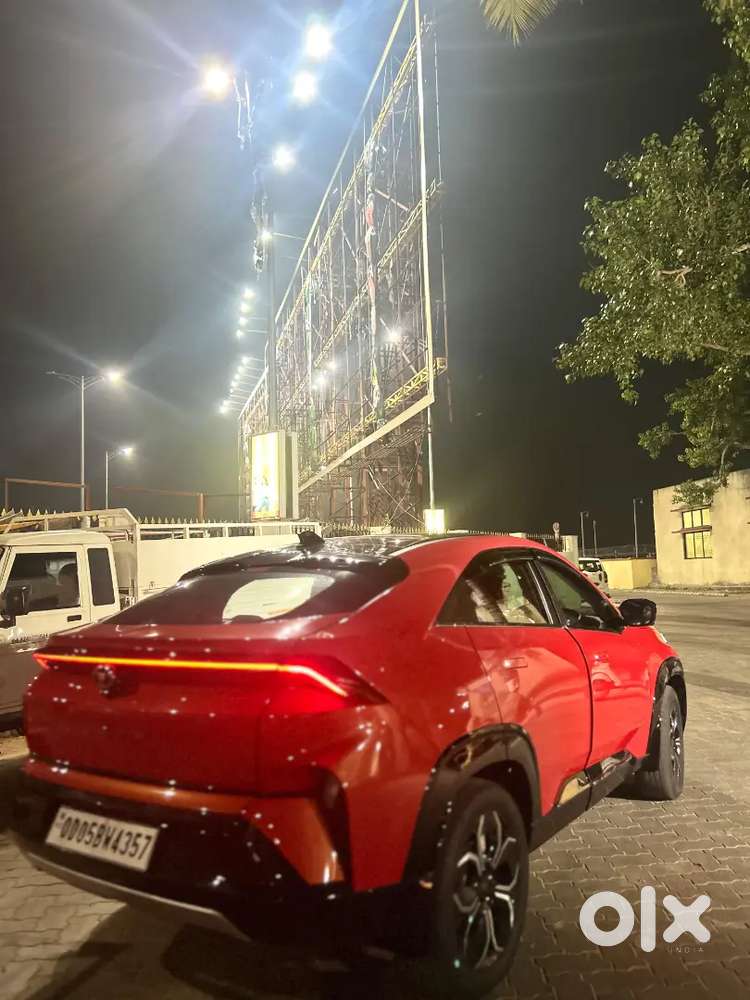 Tata Curvv Diesel Red Top Model Manual
