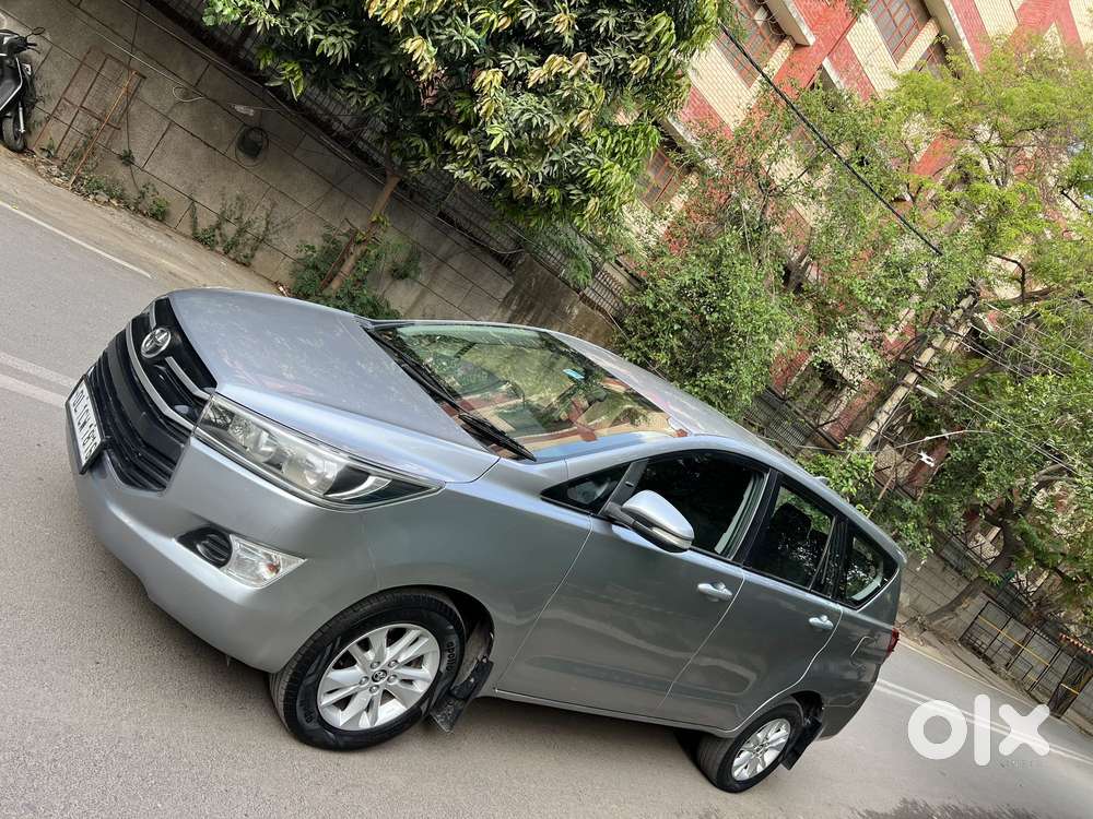 Toyota Innova Crysta