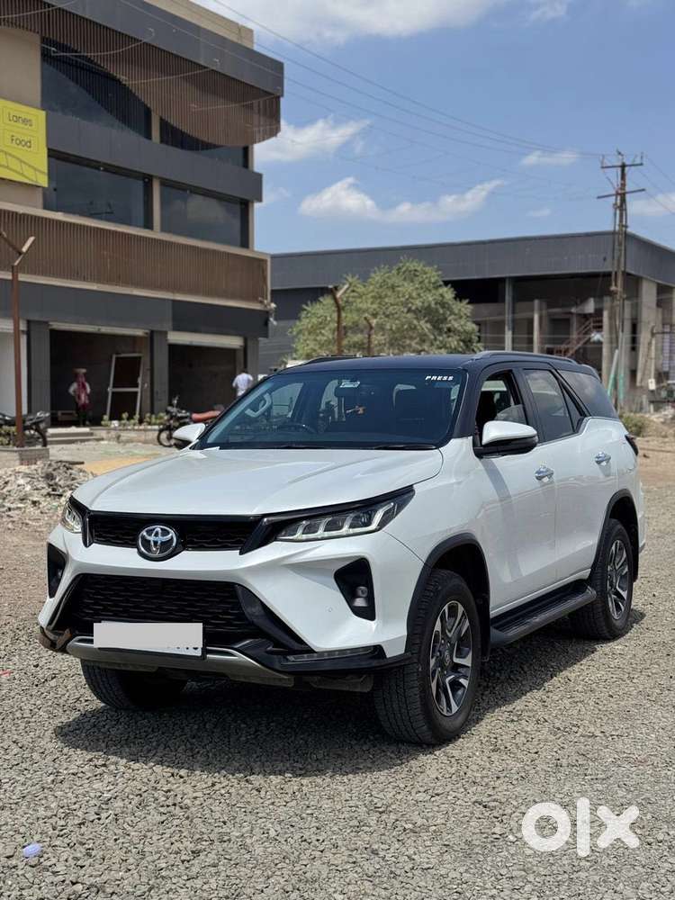Toyota Fortuner Legender 4x2 At 2.8, 2024, Diesel