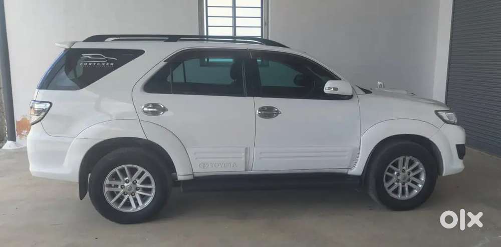 Toyota Fortuner 2014 Diesel Manual