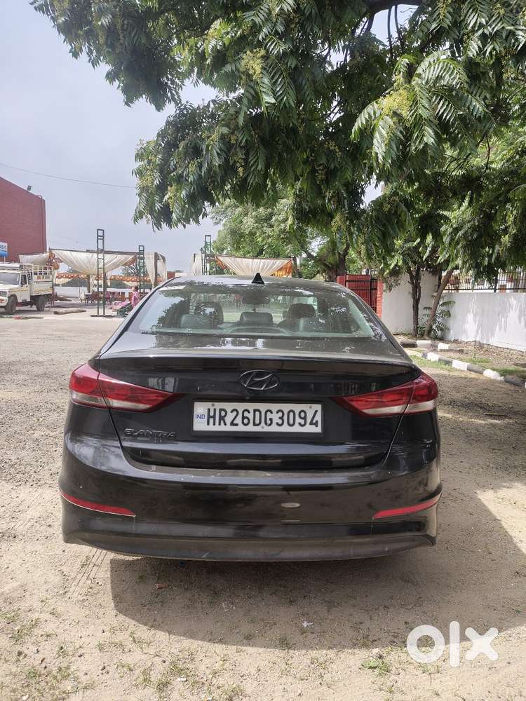 Hyundai Elentra Sunroof Top Model