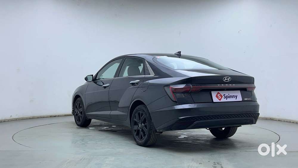 Hyundai Verna 1.5 Sx (o) Turbo Petrol Dct, 2023, Petrol