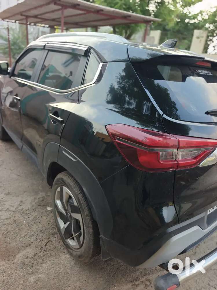 Nissan Magnite 2023 Petrol 21000 Km Driven
