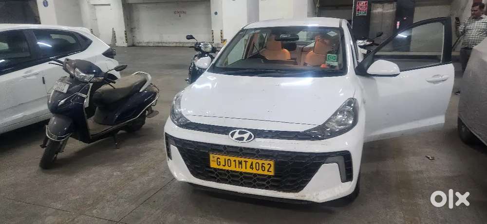 Hyundai Aura S Cng 2025 Model