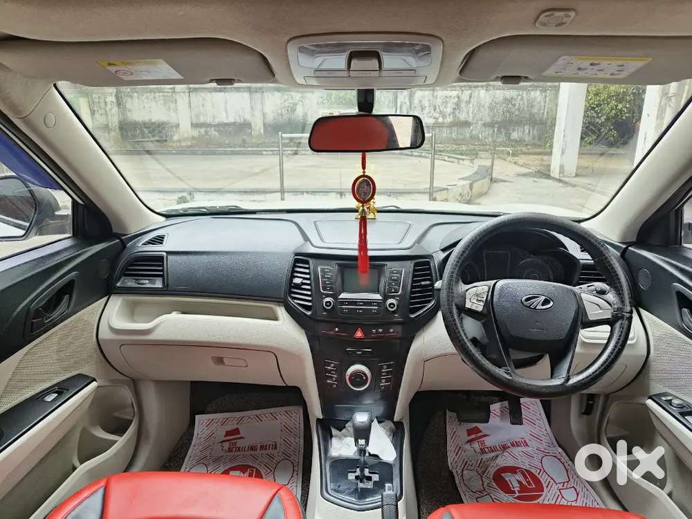 Mahindra Xuv300 2022 Petrol 17800 Km Driven