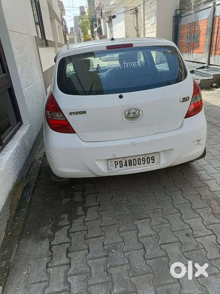 Hyundai I20 Asta Diesel Manual 2011