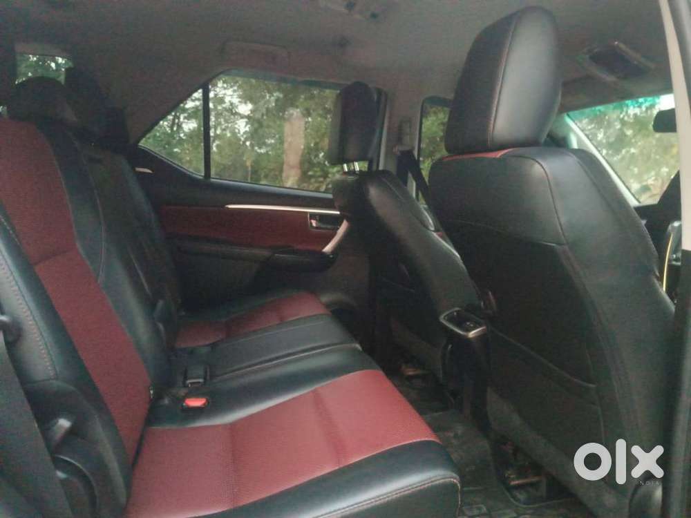 Toyota Fortuner Legender 4x4 At 2.8, 2022, Diesel