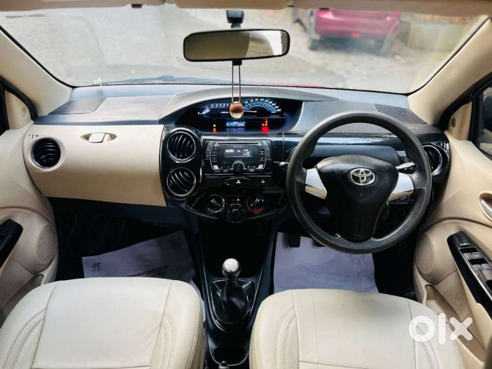 Toyota Etios Liva 1.2 V, 2018, Petrol