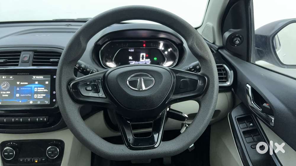 Tata Tiago Xza Plus, 2022, Petrol