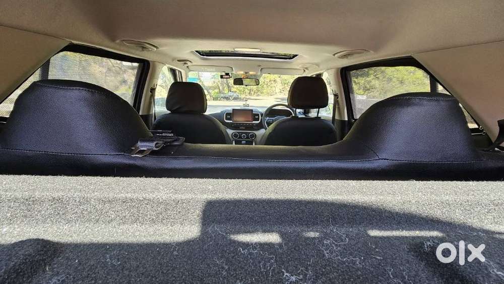 Hyundai Venue 1.0 S (o) Turbo Dct, 2025, Petrol