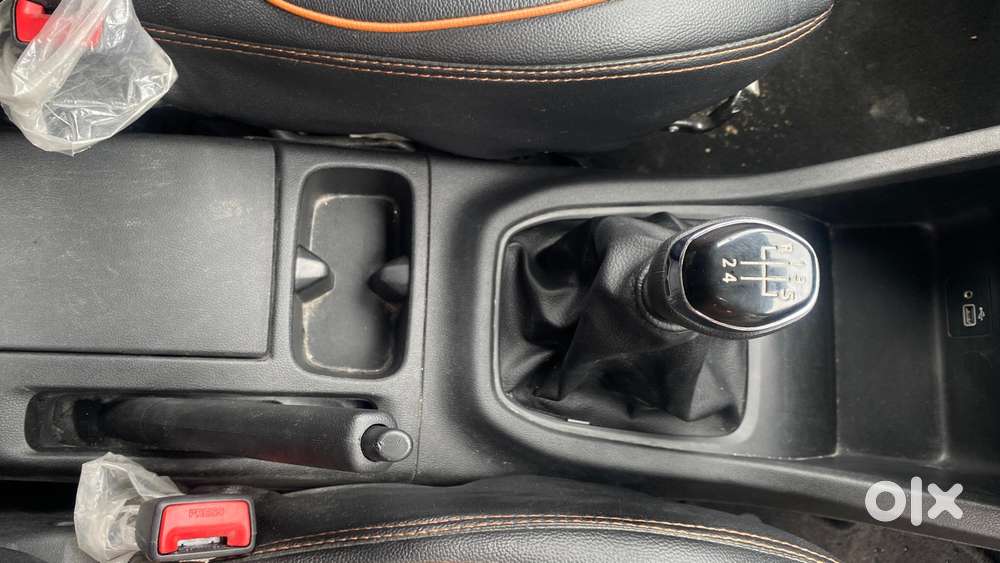 Renault Triber Rxt, 2021, Petrol
