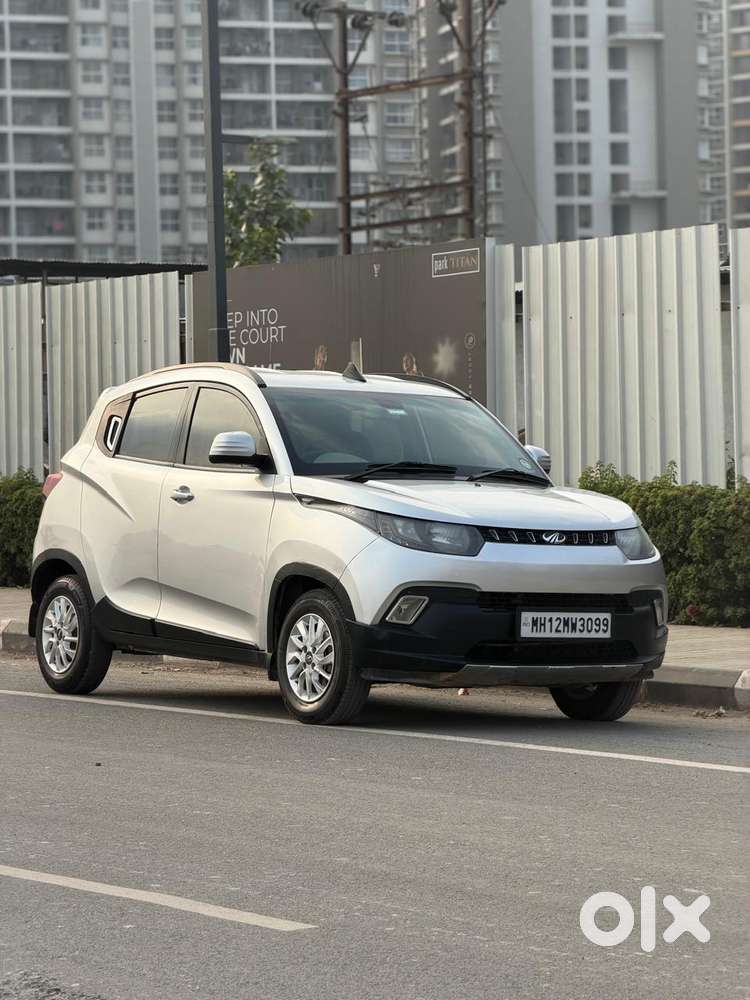 Mahindra Kuv 100