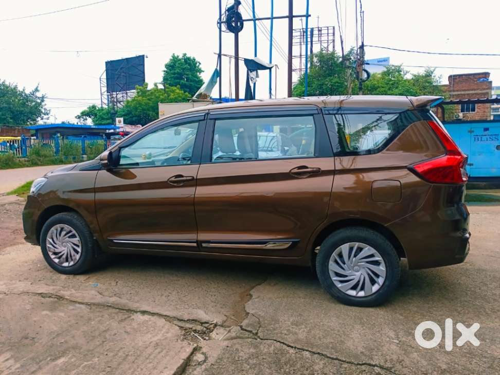 Maruti Suzuki Ertiga 1.5 Vxi, 2022, Petrol