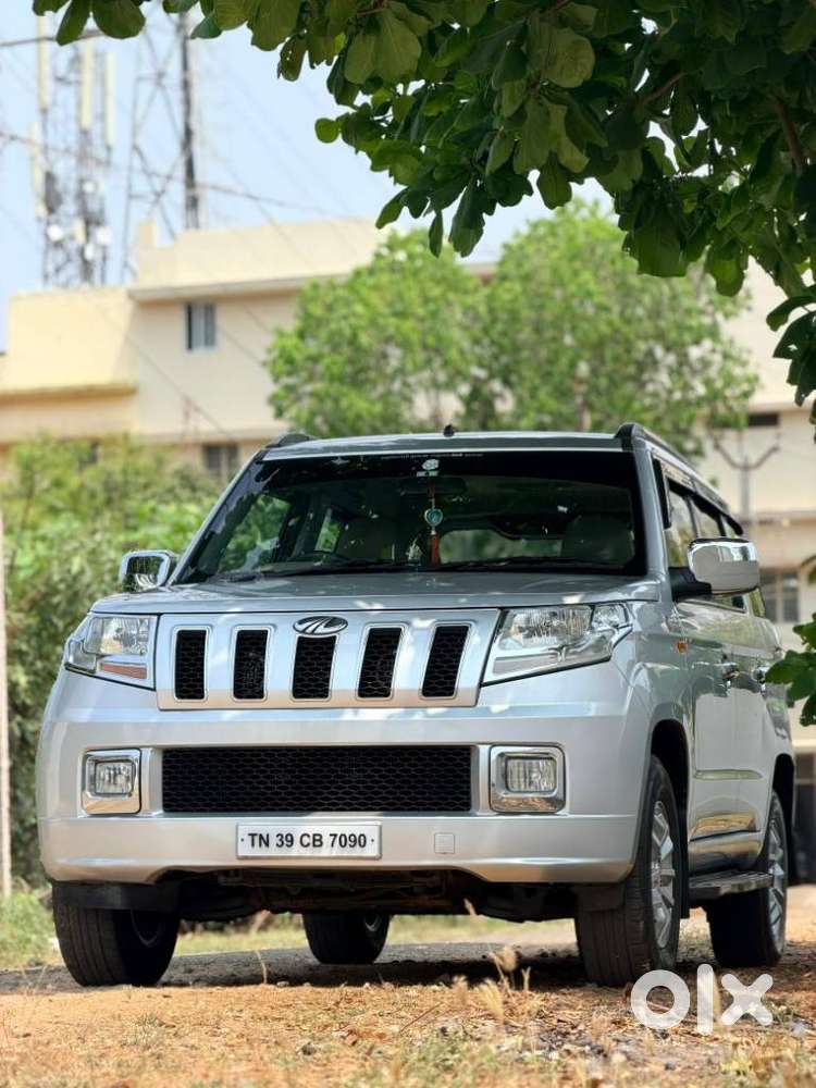 Mahindra Tuv 300 T8 Amt (automatic), 2017, Diesel