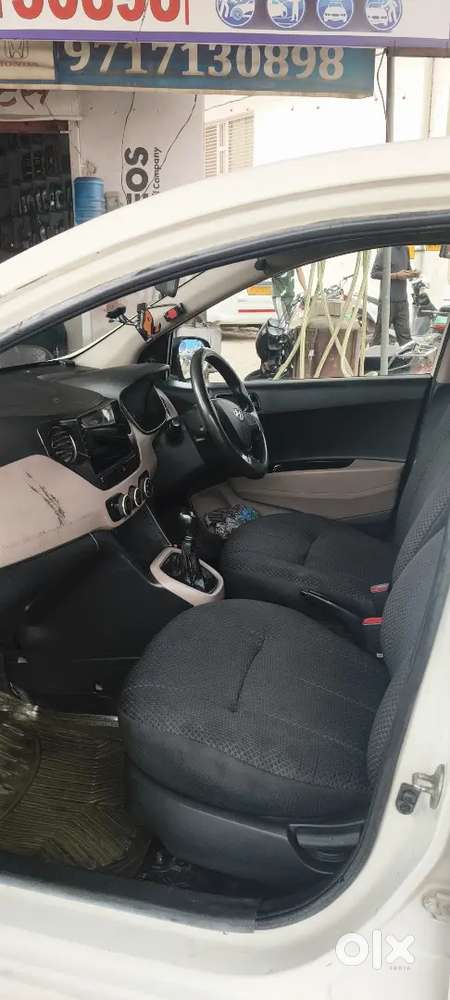 Hyundai Xcent 2015 Cng & Hybrids 100000 Km Driven