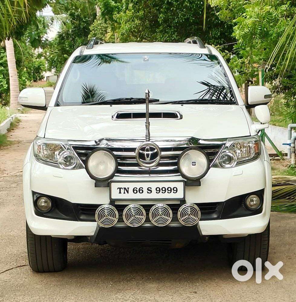 Toyota Fortuner 3.0 4x2 Automatic, 2012, Diesel