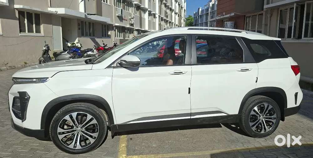Mg Hector 2022 Petrol Mt 47500 Km Driven White