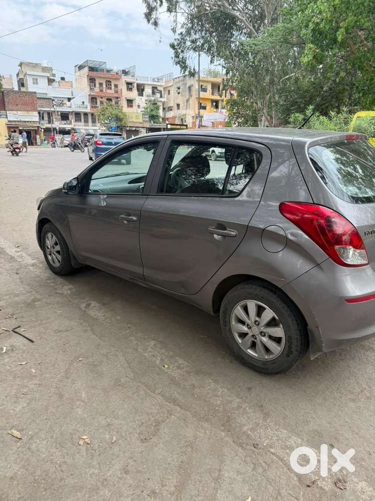 Hyundai I20 2013 Petrol Well Maintained
