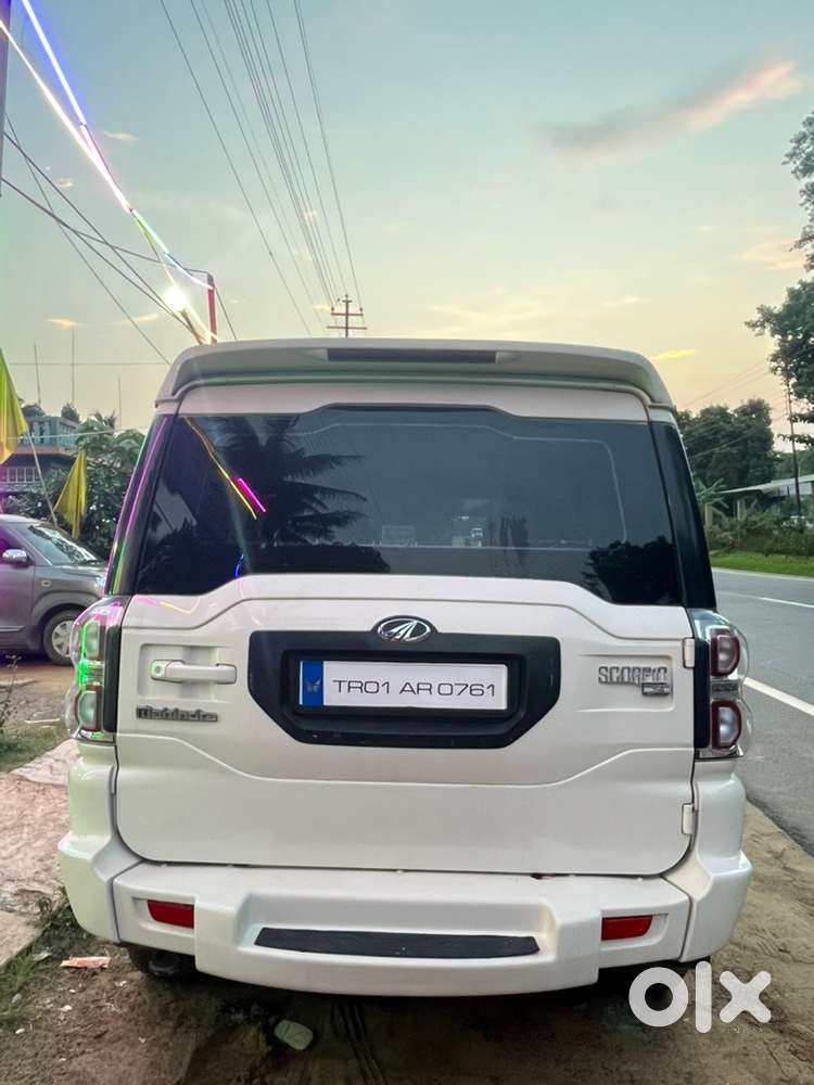 Mahindra Scorpio S6 2015 Diesel Manual