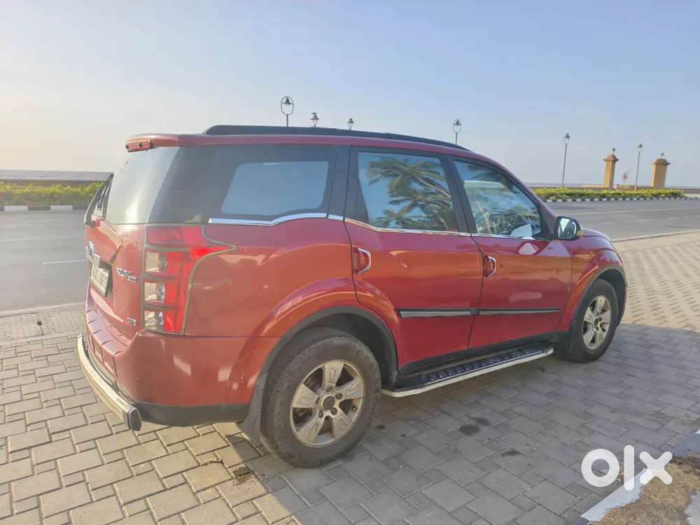 Mahindra Xuv500 2015