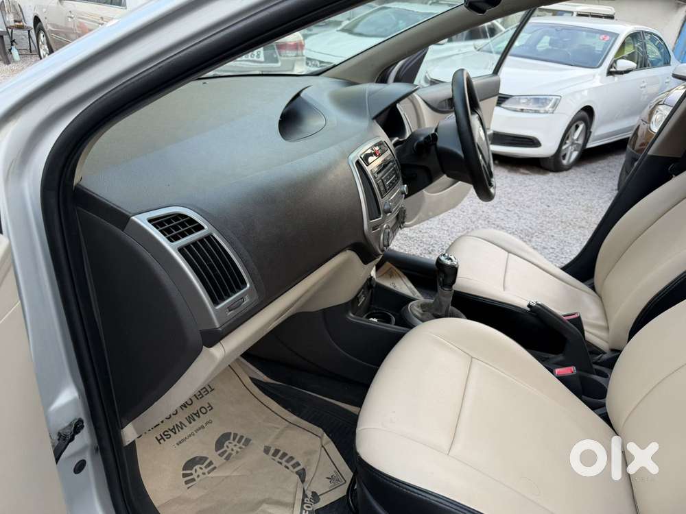 Hyundai I20 Sportz Option 1.4 Crdi, 2012, Diesel